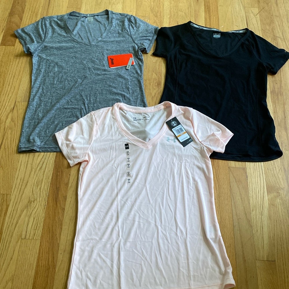 Yoga Fitness Exercise Athletic V neck Tees size Small